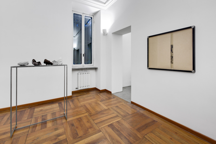 Cosimo Veneziano, Petrolio/Appunti, 2017, particolare della mostra
