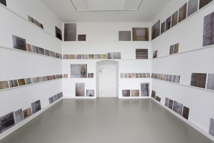 Emily Jacir, ex libris, 2012, particolare dell'esposizione, dOCUMENTA(13)