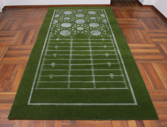 Michael Rakowitz, Point Conversion, 2006, astroturf, 427x190 cm