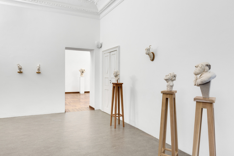 Marguerite Kahrl, Savages, 2014, exhibition view