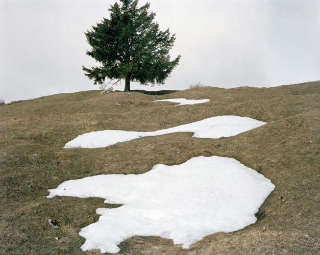 Paola De Pietri, Forte Verle, nei pressi (To Face), 2010, digital pigment printing on cotton paper, 129x156 cm