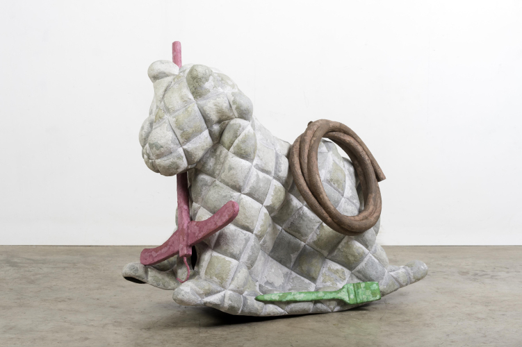 Perino & Vele, Madeforyou II, 2019, papier-mâché, fiberglass and acrylic paint, 78x92x50 cm