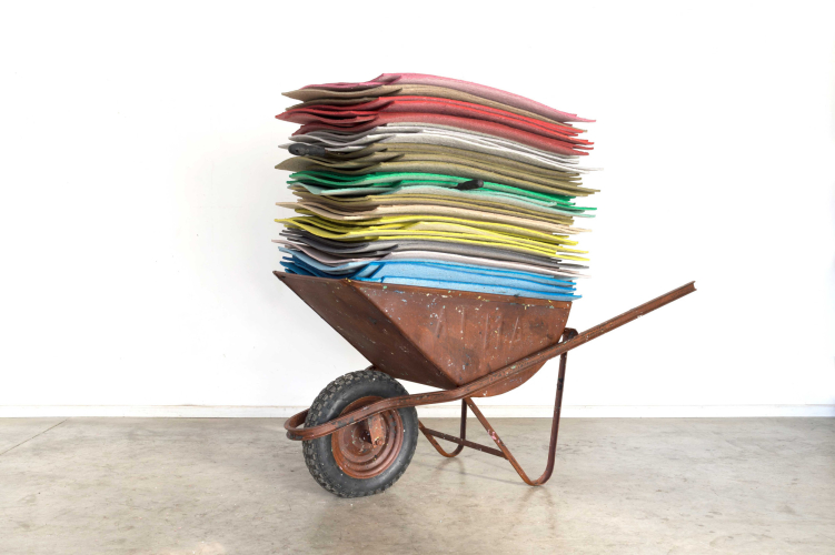 Perino & Vele, 'o databàs, 2019, papier-mâché, iron and rubber, 82 sheets, 119,5x135,5x81,5 cm