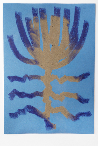 Laura Pugno, Persuasione -Ammophila arenaria, 2025, oil stick e sabbia su carta abrasiva, 72x102 cm, courtesy l'artista e la Galleria Simóndi