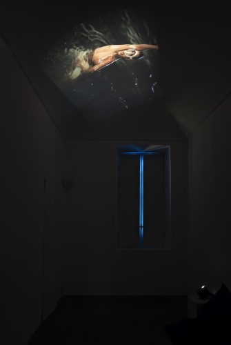 Pınar Öğrenci, Thresholds of control, 2025, exhibition view ph Nadia Pugliese 